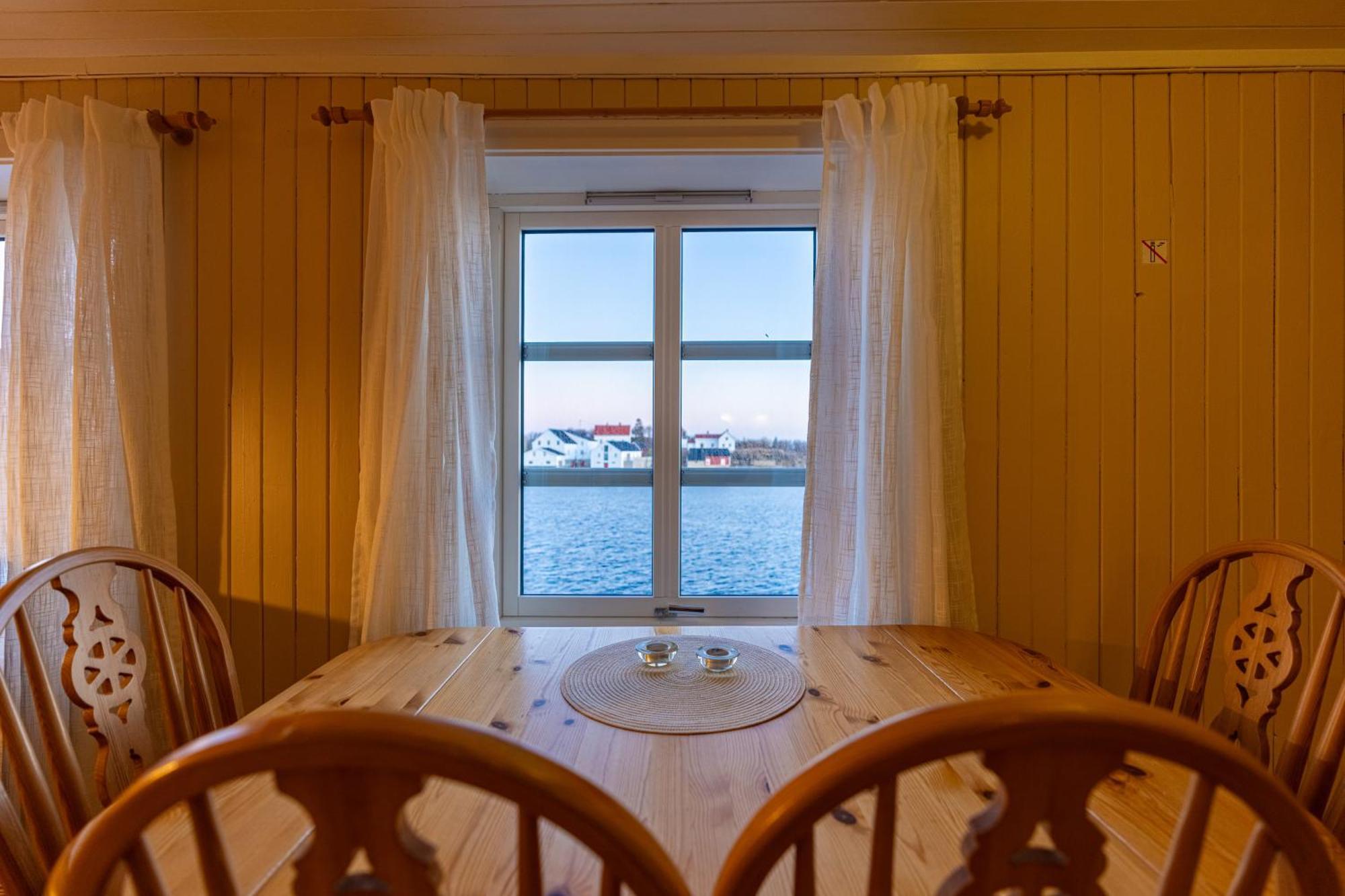 Henningsvær Rorbuer Hotel Eksteriør billede