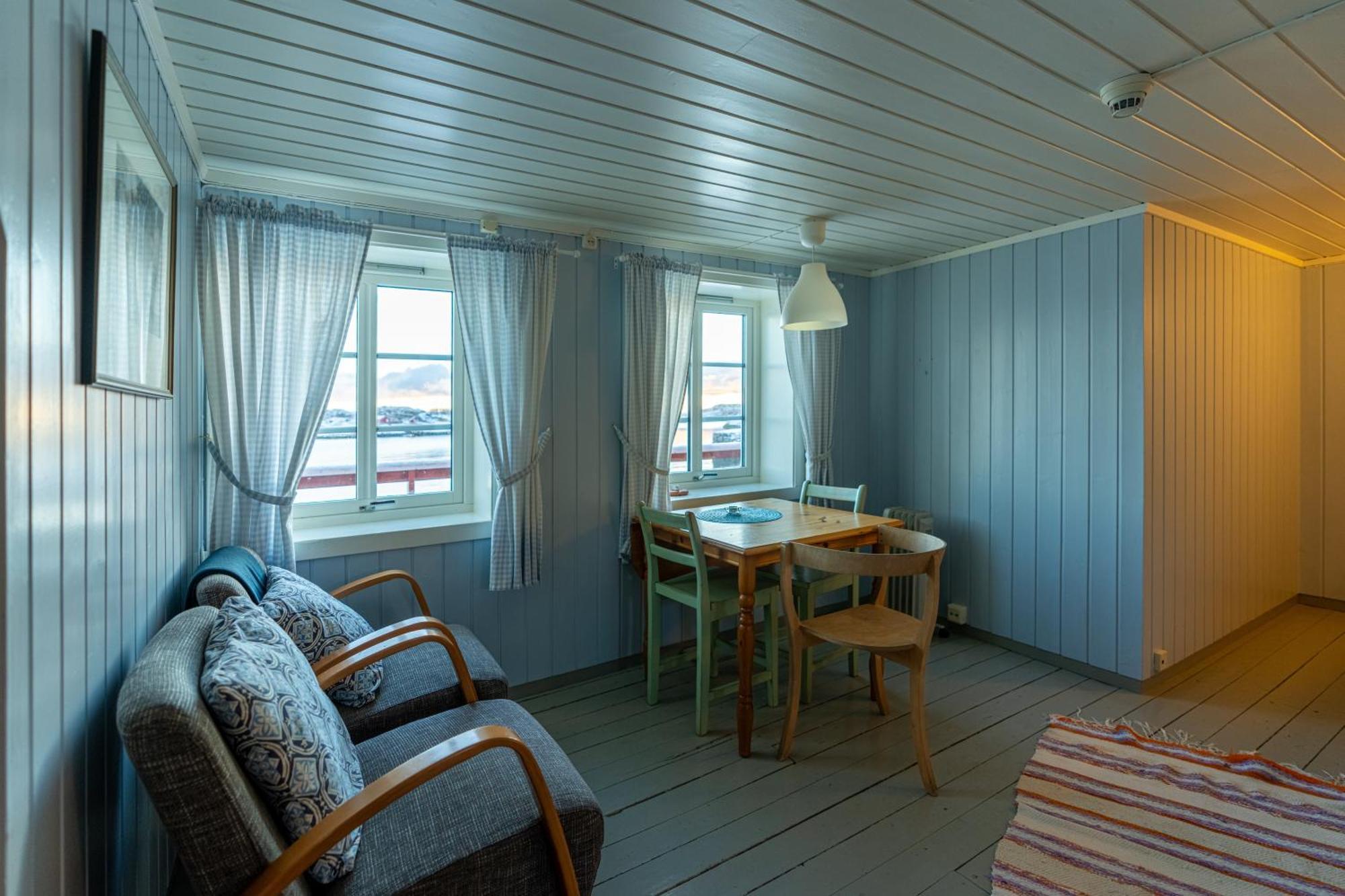 Henningsvær Rorbuer Hotel Eksteriør billede